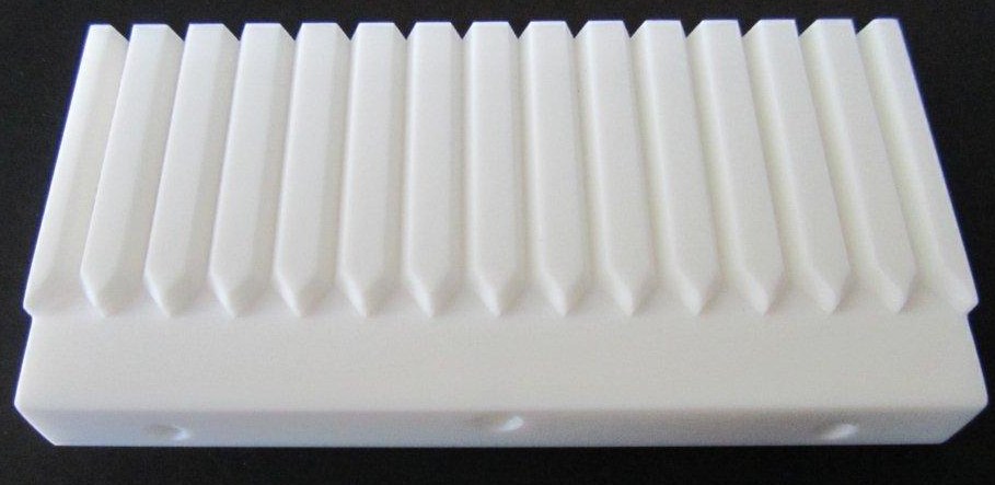 machinable glass ceramic components